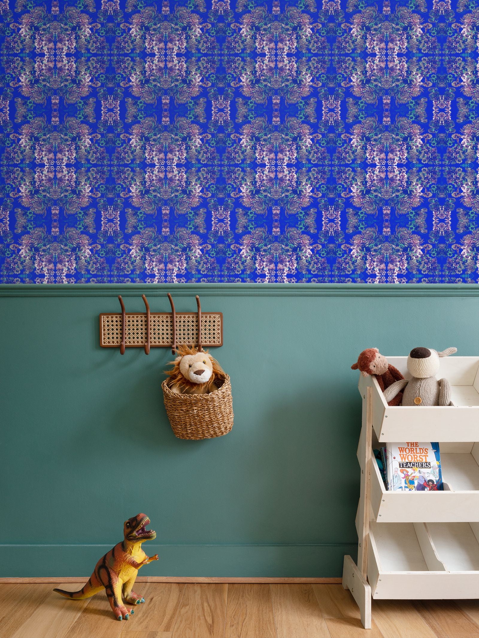Repeat Pattern Wallpaper.   Ophelia Electric Blue