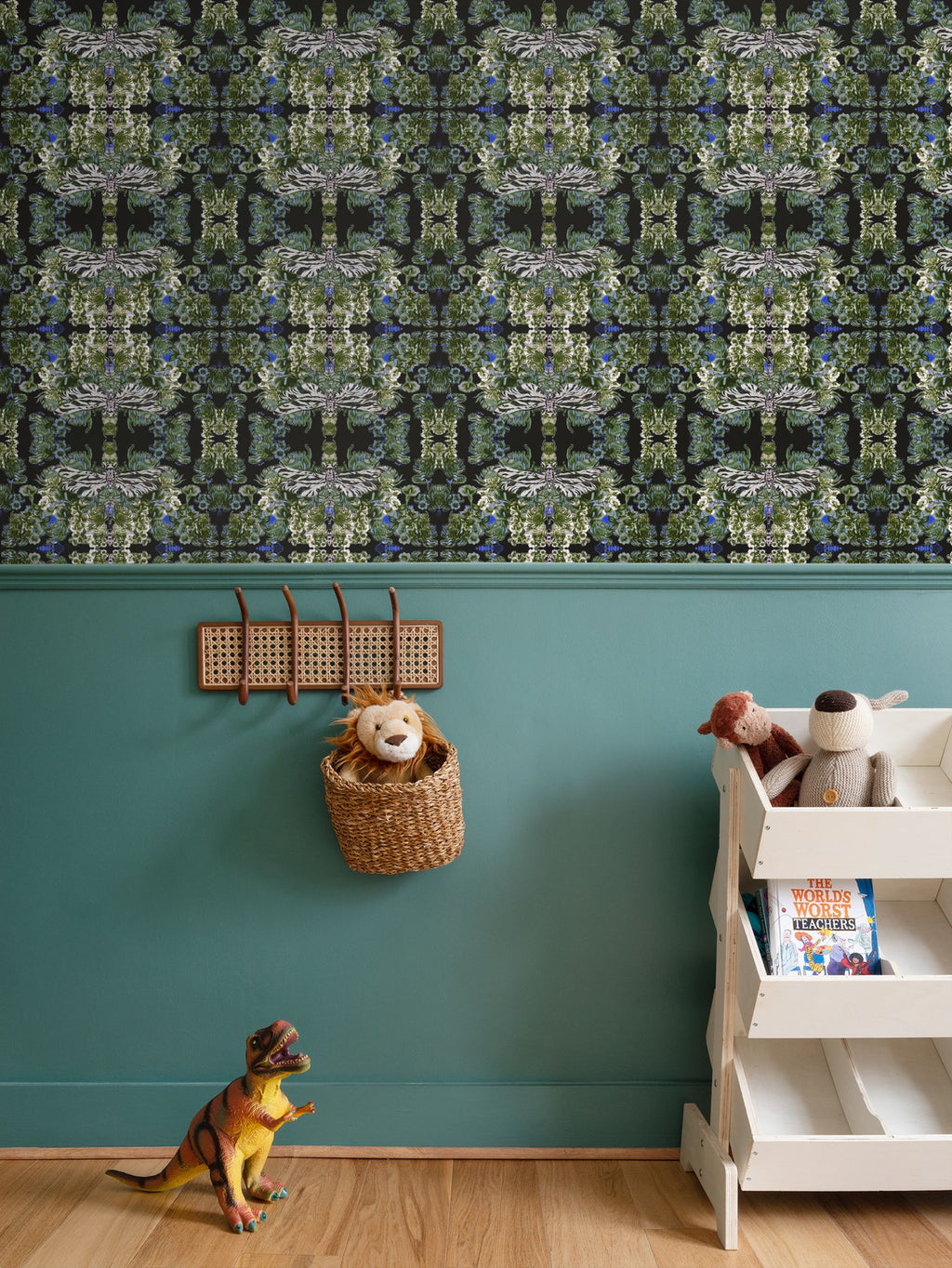 Repeat Pattern Wallpaper.  Ophelia Dragonfly