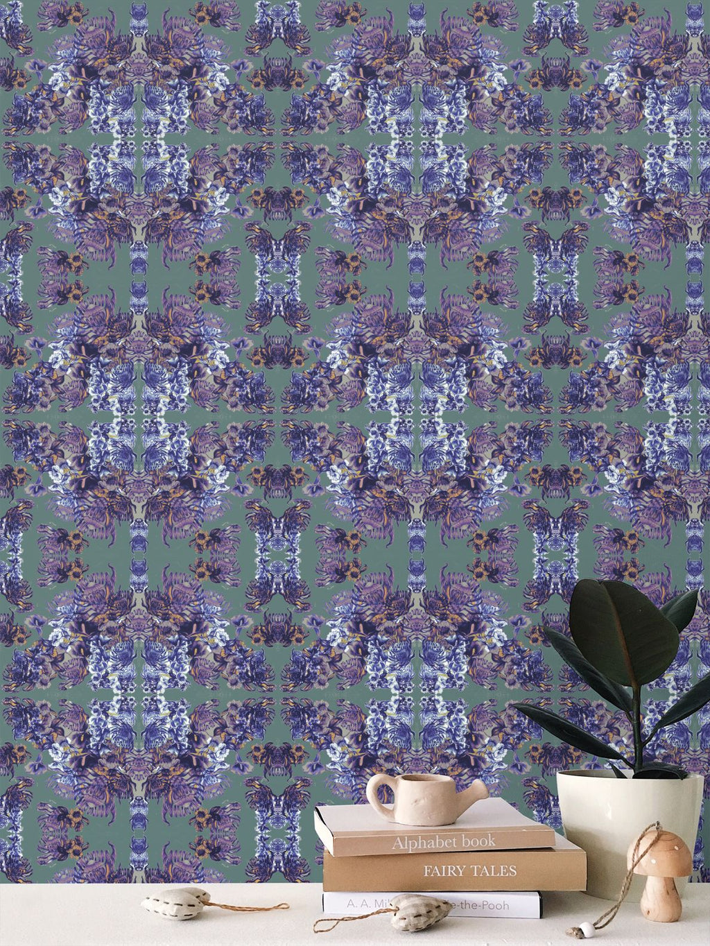 Repeat Pattern Wallpaper.  Ophelia. Violet