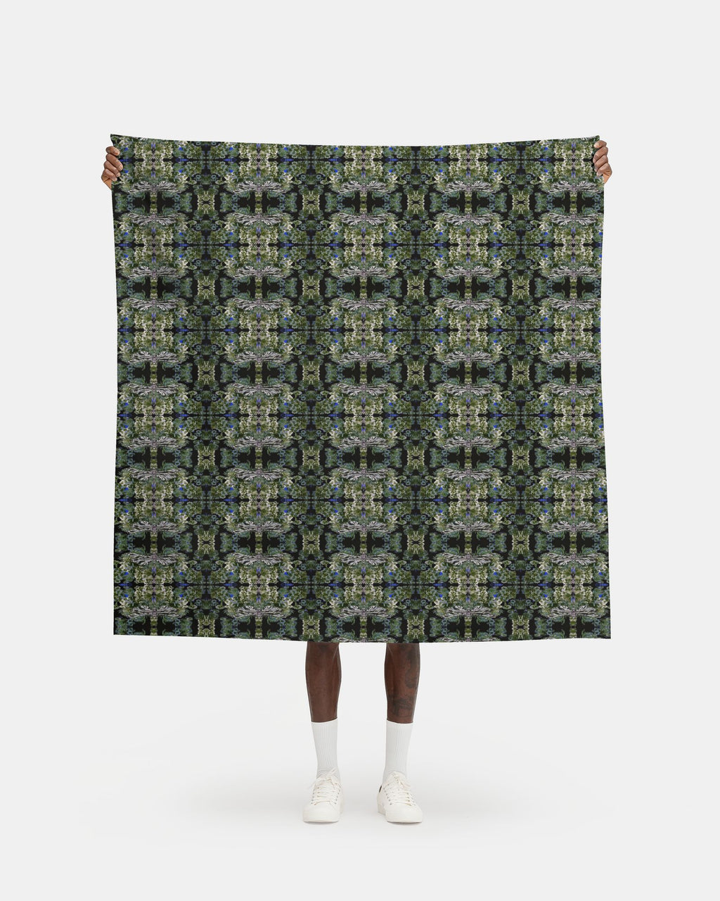 Repeat Pattern Fabric. Ophelia Dragonfly