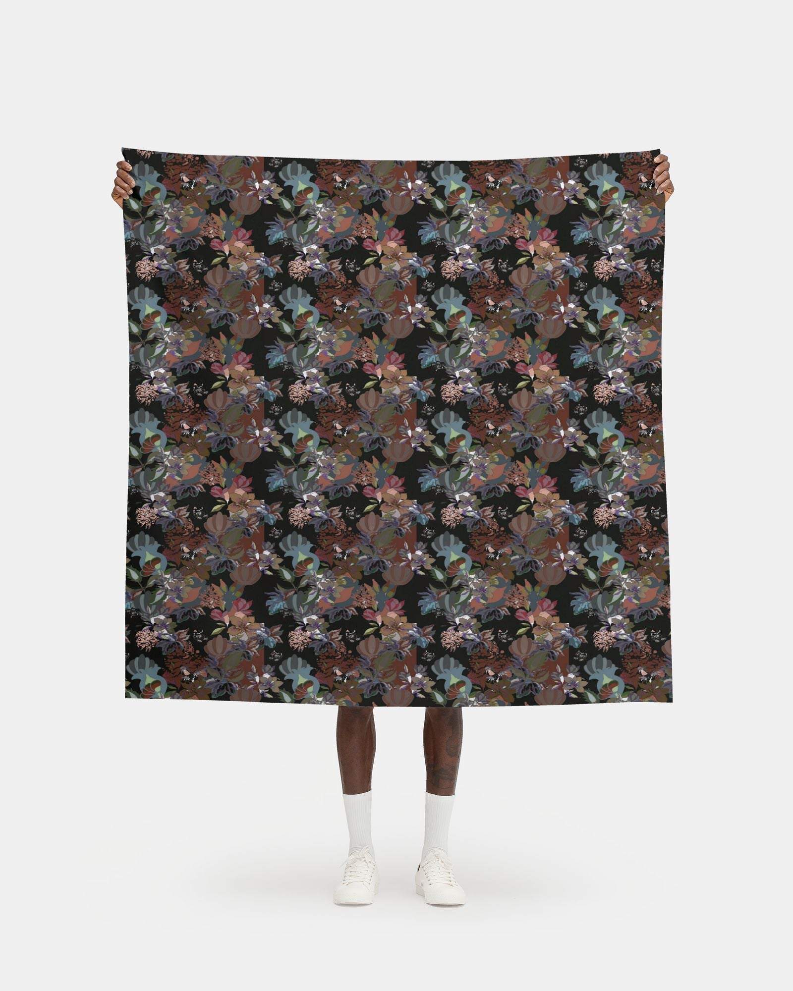 Repeat Pattern Fabric.   Calla Black