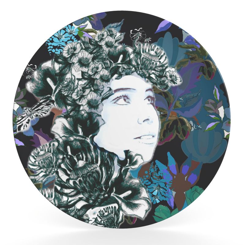 Decorative Plate.      Emelia Teal