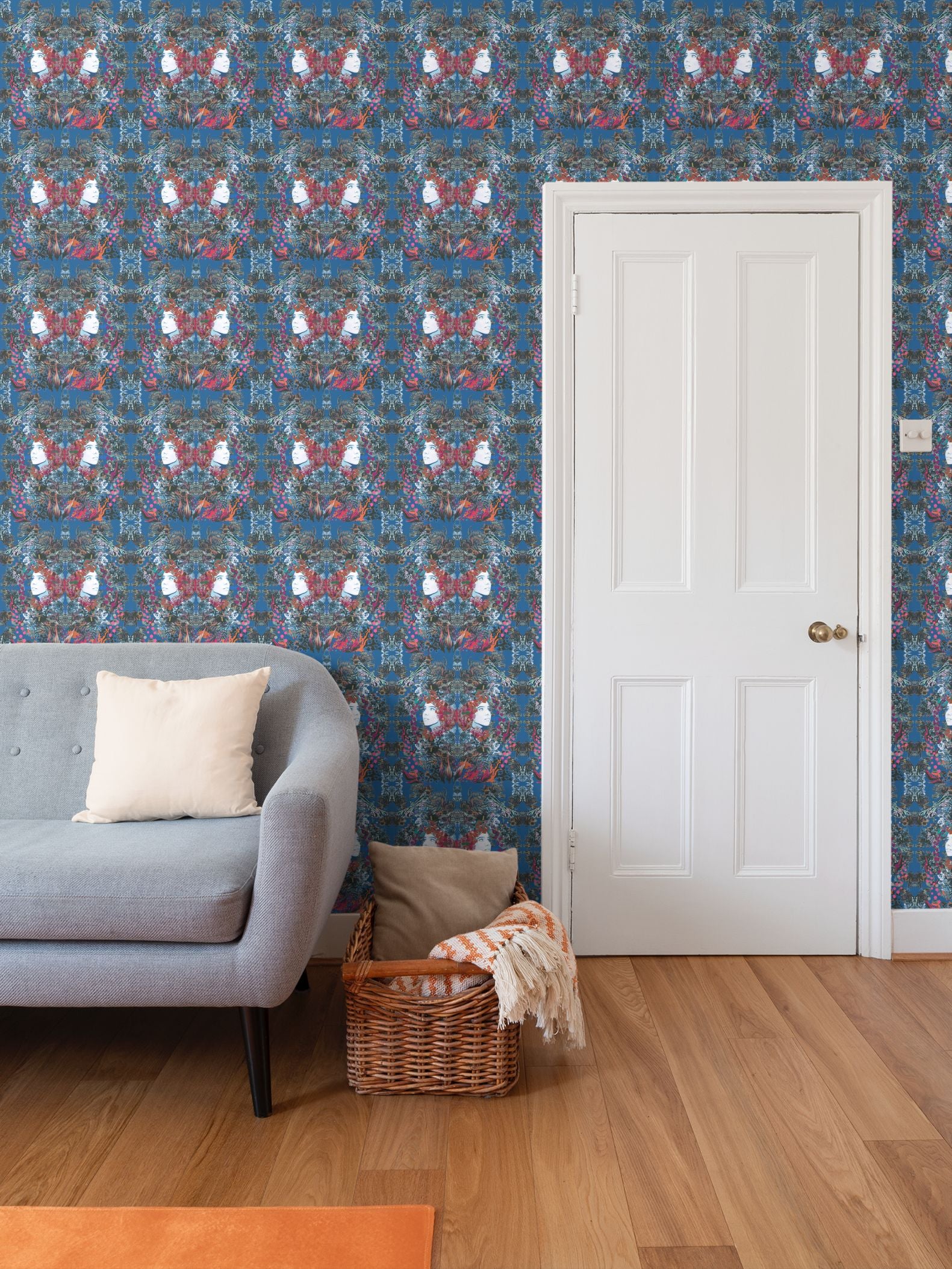 Repeat Pattern Wallpaper Emelia Bloom Royal